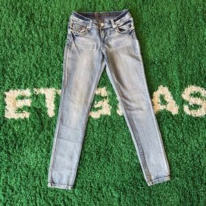 E-Line Women's Embellished Pockets Light Wash Denim Jeans Size 3